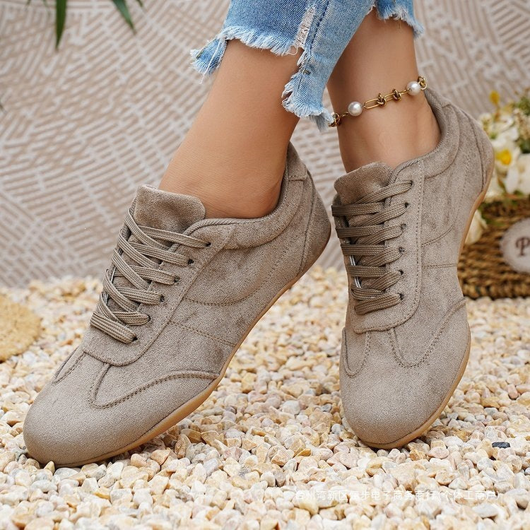 Women's Retro Runner Suede Flat Sneakers