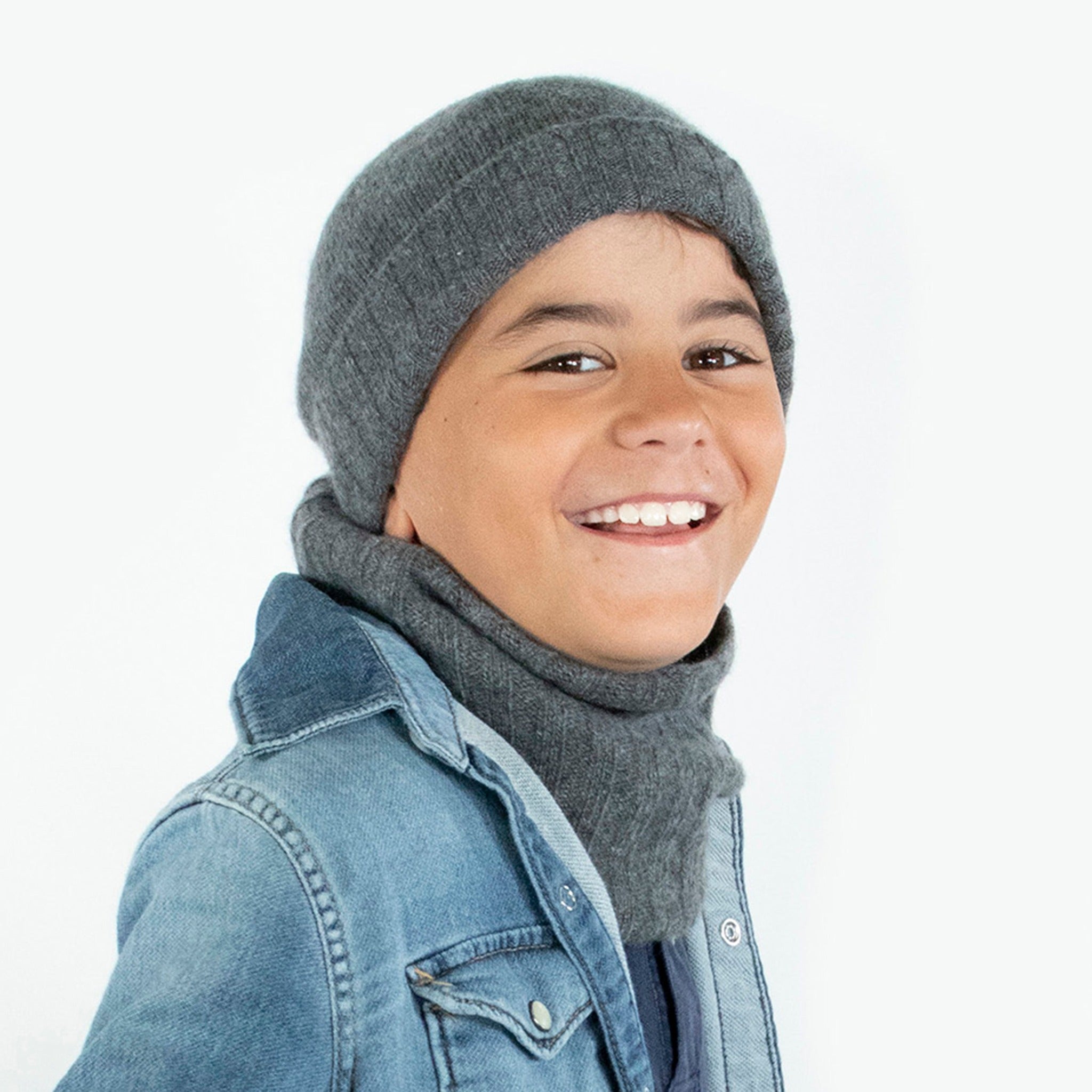 GORRO BÁSICO DE CACHEMIRA