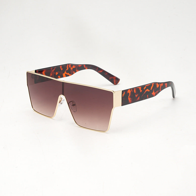 Square Metal Frame Sunglasses – Hip-Hop European Fashion