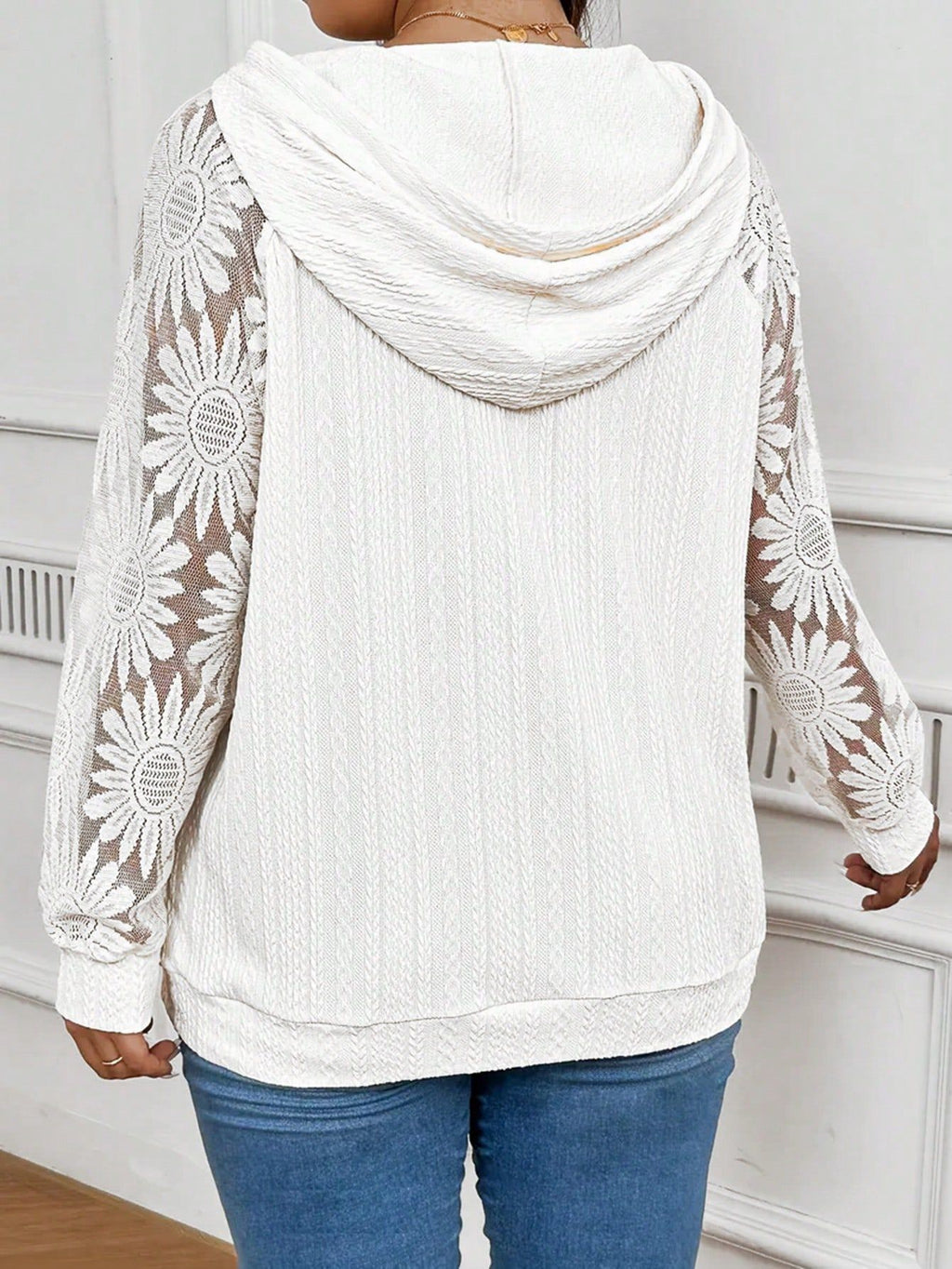 Women's Round-Neck Hollow-Out Lace Paneling Long Sleeve Pullover – White