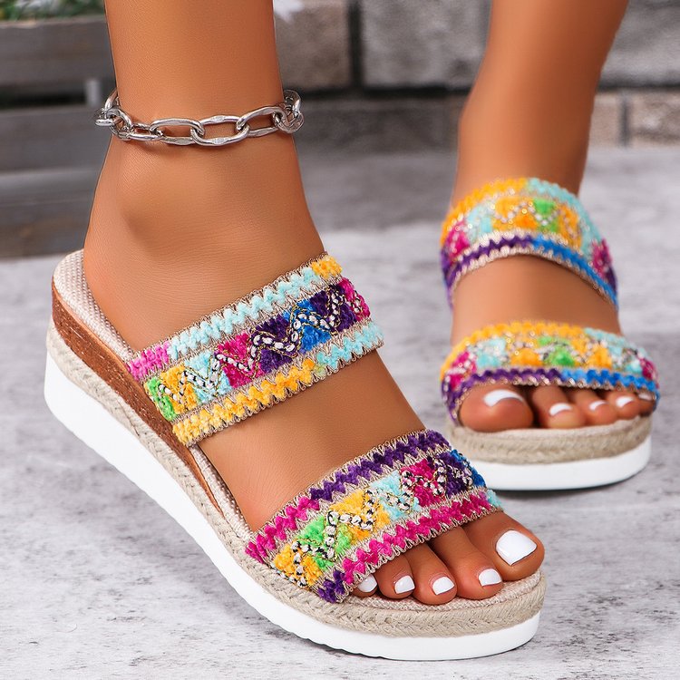 Sandalias de cuña tejidas para mujer