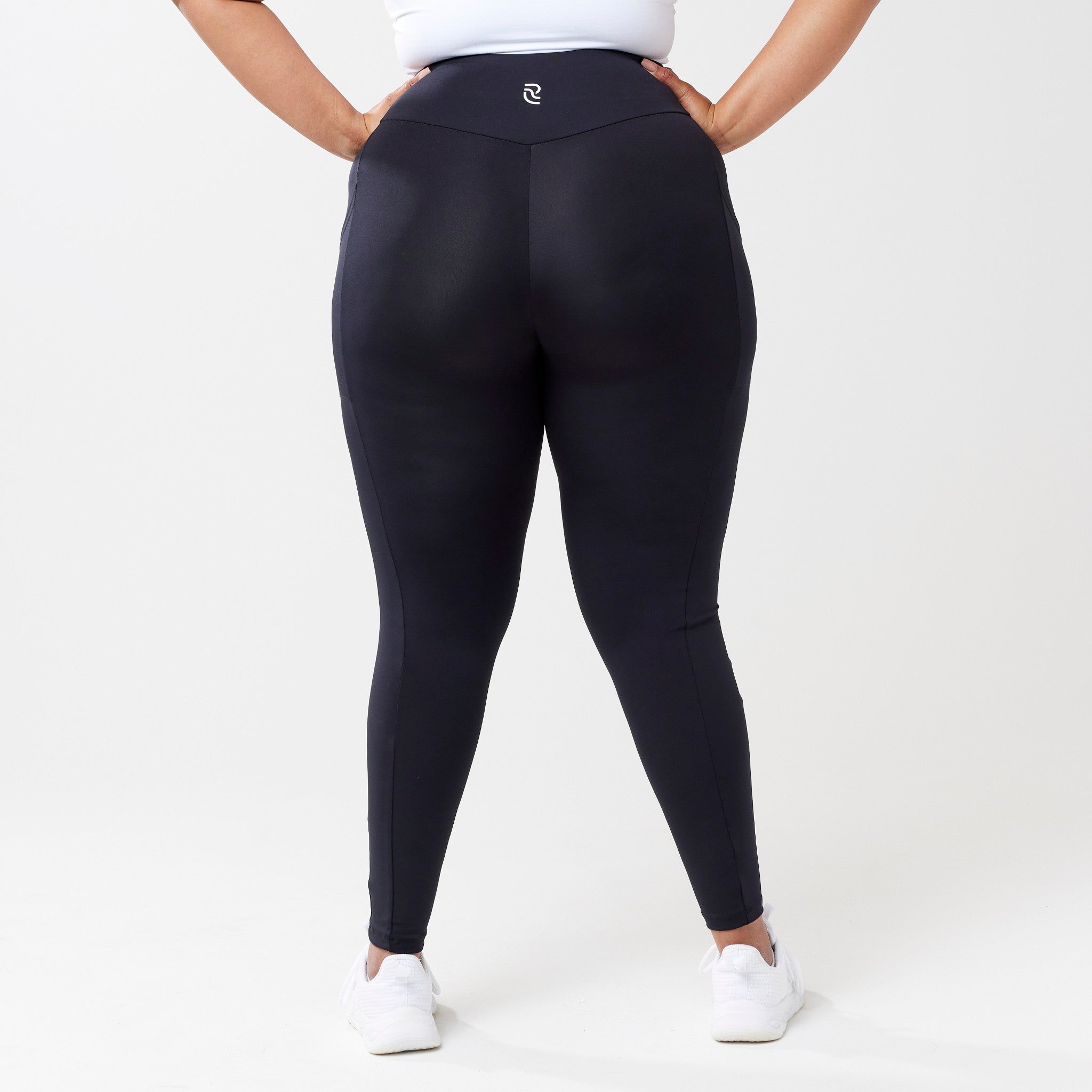 Leggings StayUP™ de talle alto con bolsillo - Negro