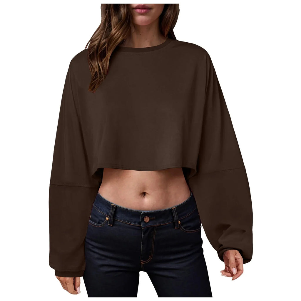 🧘‍♀️ Women’s Long Sleeve Loose-Fit Crop Top