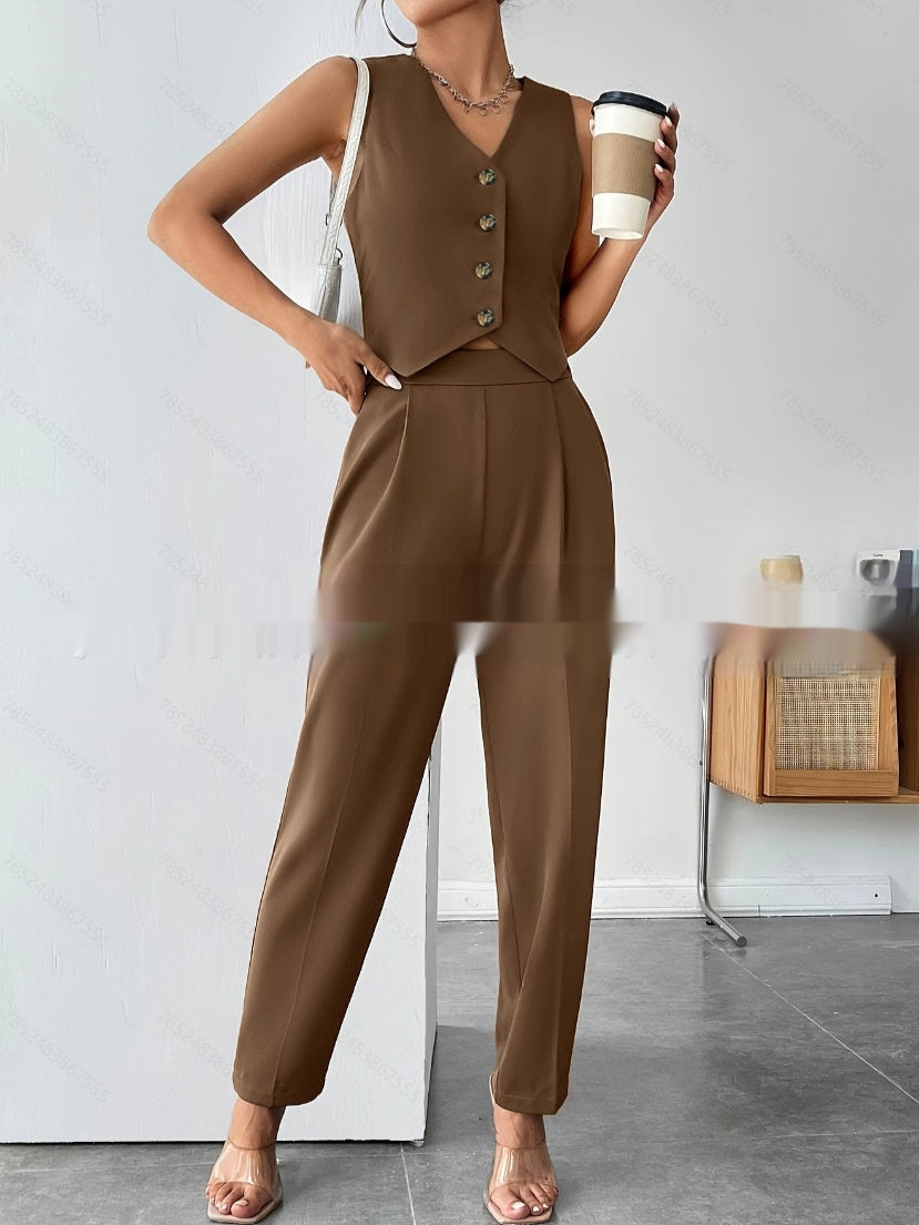 Women’s Coffee Sleeveless Pleated Jumpsuit