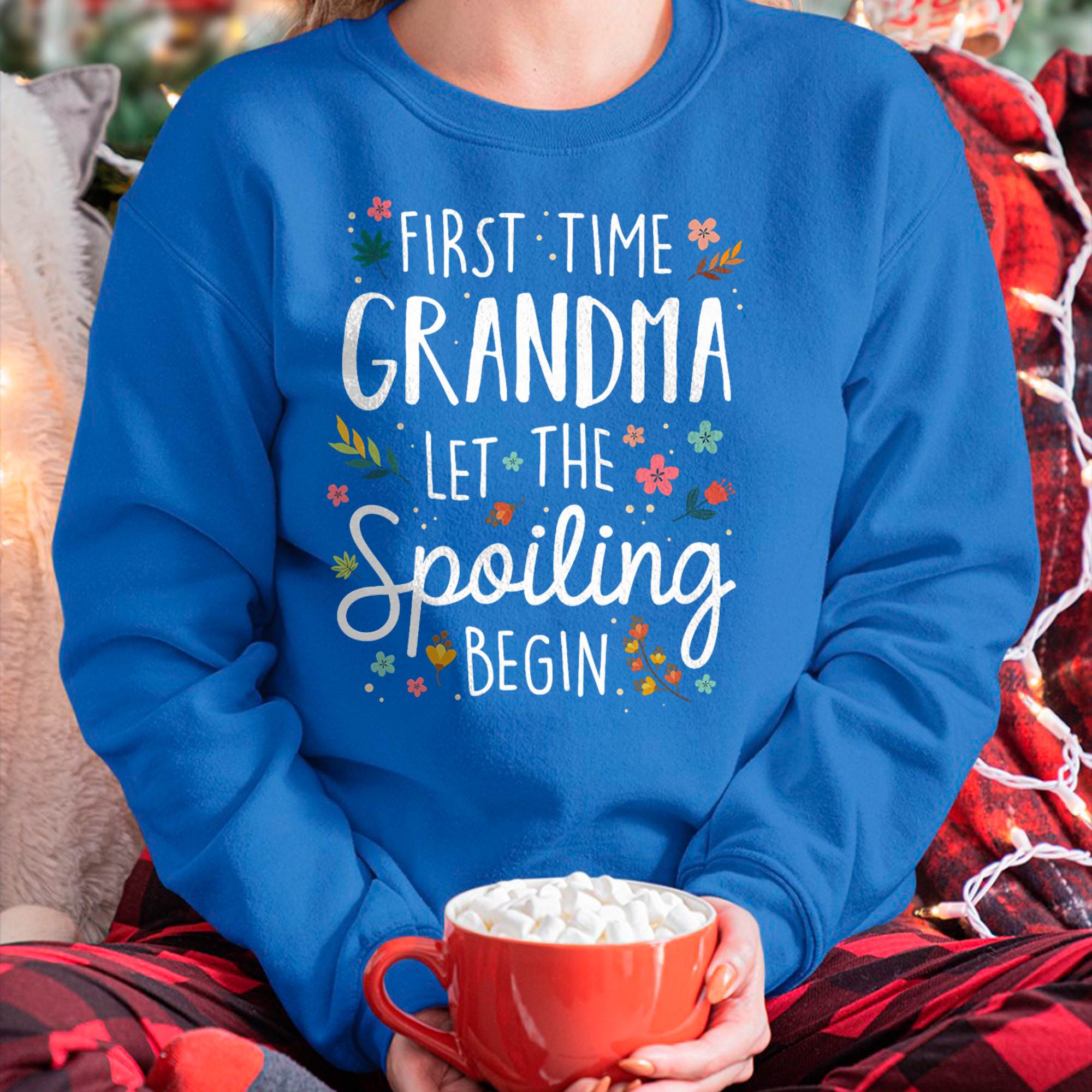 FIRST TIME GRANDMA T-SHIRT – PERFECT GIFT FOR NEW GRANDMAS - NGHL00 (SKU8-GRA00)