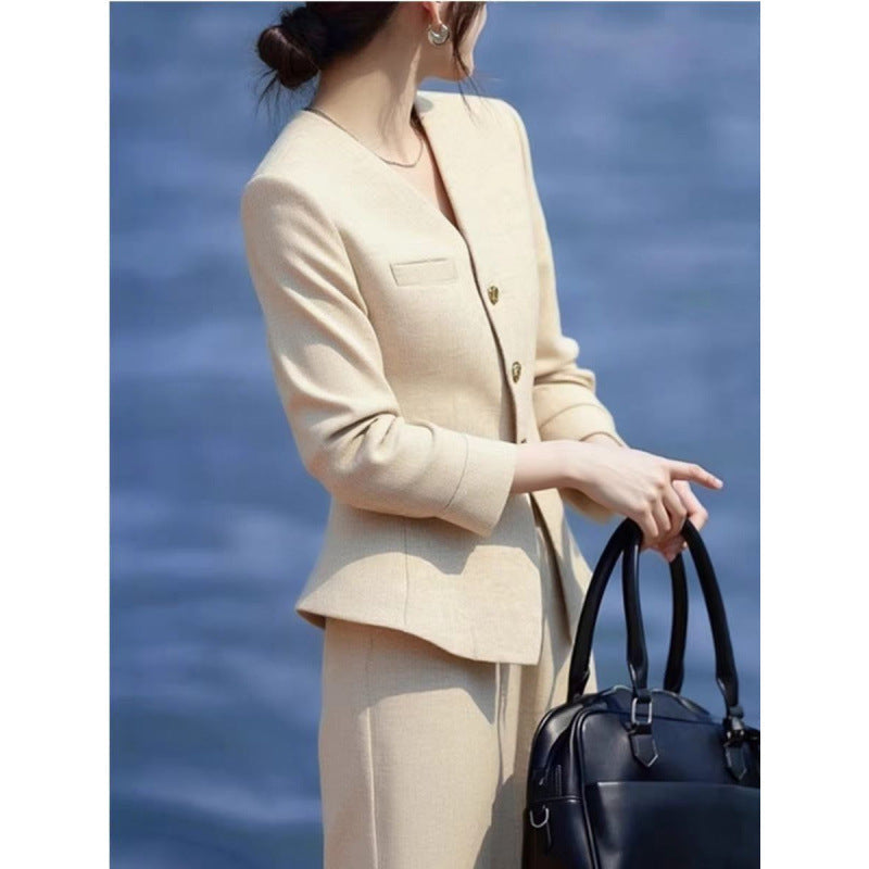 Waist-Grabbing Beige Coat and Wide Leg Pants Set